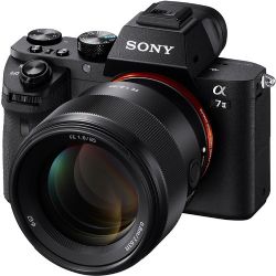 Sony FE 85mm f/1.8 Lens